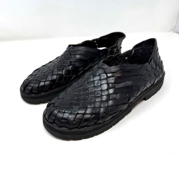 Brand X Huaraches Shoes Womens 9.5 Black Leather Closed Toe Slingback Mexico - Picture 1 of 9